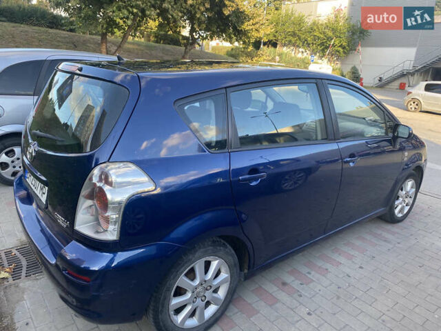 Синий Тойота Королла Версо, объемом двигателя 2 л и пробегом 270 тыс. км за 6100 $, фото 5 на Automoto.ua