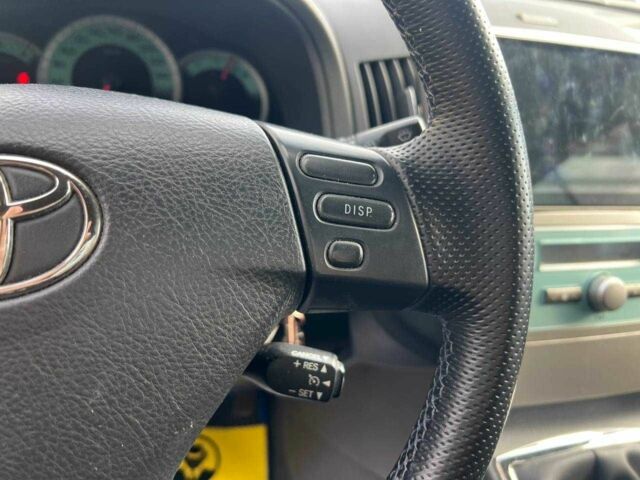 Синий Тойота Королла Версо, объемом двигателя 2.2 л и пробегом 268 тыс. км за 7800 $, фото 13 на Automoto.ua