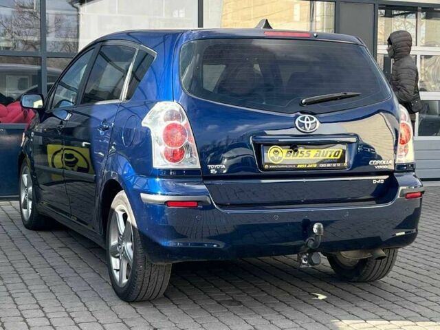 Синий Тойота Королла Версо, объемом двигателя 2.2 л и пробегом 268 тыс. км за 7800 $, фото 4 на Automoto.ua