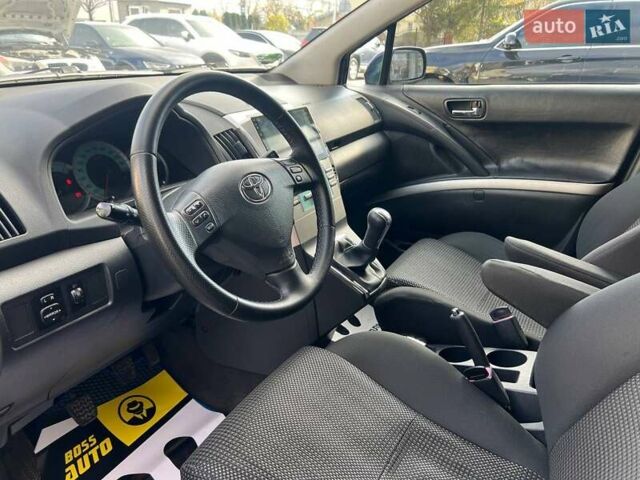 Синий Тойота Королла Версо, объемом двигателя 2.23 л и пробегом 268 тыс. км за 7800 $, фото 10 на Automoto.ua
