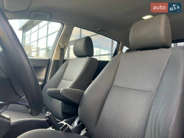 Синий Тойота Королла Версо, объемом двигателя 2.23 л и пробегом 268 тыс. км за 7800 $, фото 8 на Automoto.ua