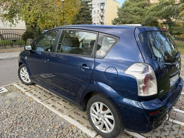 Синий Тойота Королла Версо, объемом двигателя 2 л и пробегом 283 тыс. км за 2400 $, фото 3 на Automoto.ua