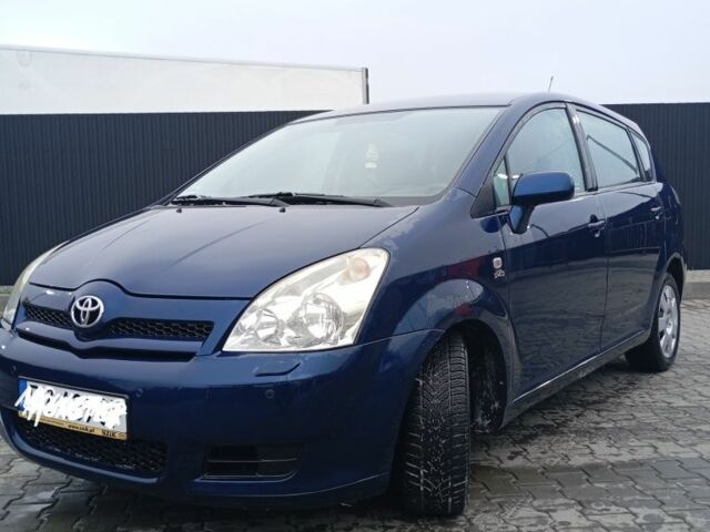 Синий Тойота Королла Версо, объемом двигателя 0 л и пробегом 300 тыс. км за 2400 $, фото 1 на Automoto.ua