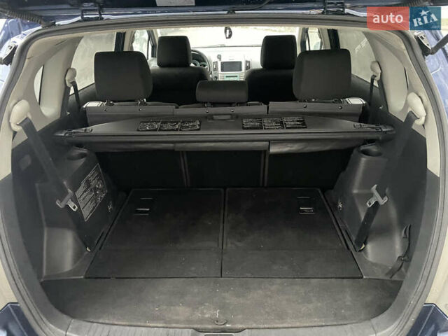 Синий Тойота Королла Версо, объемом двигателя 2.23 л и пробегом 334 тыс. км за 5100 $, фото 6 на Automoto.ua