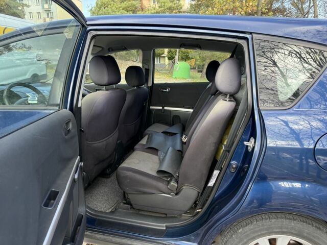 Синий Тойота Королла Версо, объемом двигателя 2 л и пробегом 283 тыс. км за 2400 $, фото 4 на Automoto.ua