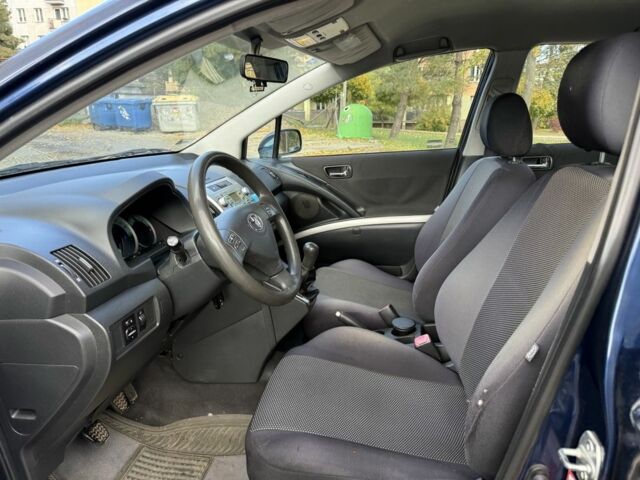 Синий Тойота Королла Версо, объемом двигателя 2 л и пробегом 283 тыс. км за 2400 $, фото 5 на Automoto.ua