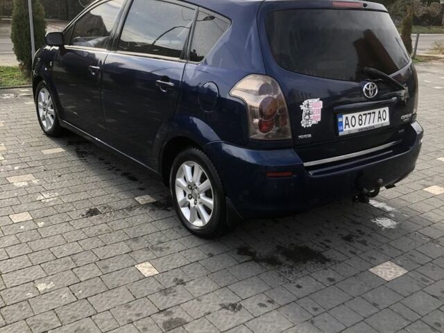 Синий Тойота Королла Версо, объемом двигателя 2.2 л и пробегом 320 тыс. км за 5700 $, фото 3 на Automoto.ua