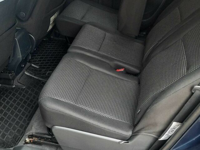 Синий Тойота Королла Версо, объемом двигателя 2.2 л и пробегом 355 тыс. км за 6500 $, фото 2 на Automoto.ua