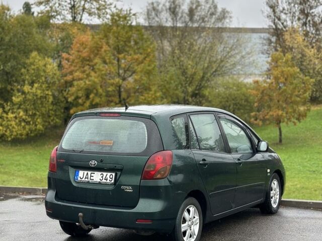 Зелений Тойота Королла Версо, об'ємом двигуна 2 л та пробігом 430 тис. км за 2000 $, фото 2 на Automoto.ua