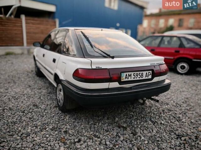 Белый Тойота Королла, объемом двигателя 1.3 л и пробегом 270 тыс. км за 1300 $, фото 6 на Automoto.ua