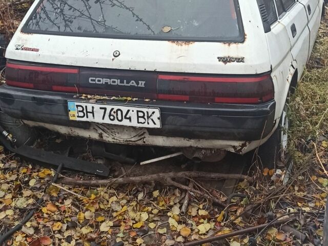 Белый Тойота Королла, объемом двигателя 1.5 л и пробегом 180 тыс. км за 473 $, фото 1 на Automoto.ua