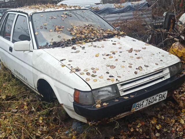 Белый Тойота Королла, объемом двигателя 1.5 л и пробегом 180 тыс. км за 473 $, фото 3 на Automoto.ua