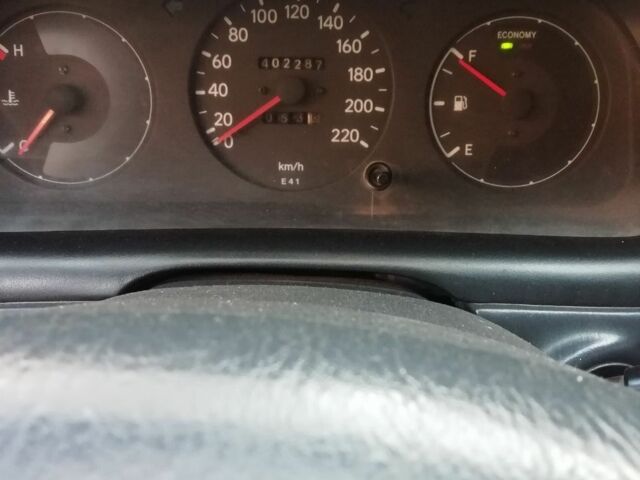 Білий Тойота Королла, об'ємом двигуна 0 л та пробігом 402 тис. км за 1500 $, фото 22 на Automoto.ua