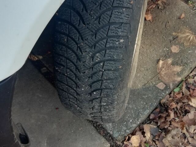 Білий Тойота Королла, об'ємом двигуна 0 л та пробігом 402 тис. км за 1500 $, фото 10 на Automoto.ua