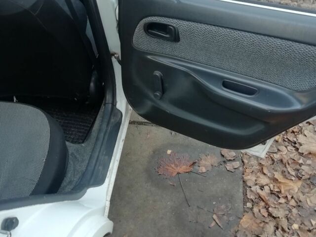 Білий Тойота Королла, об'ємом двигуна 0 л та пробігом 402 тис. км за 1500 $, фото 12 на Automoto.ua