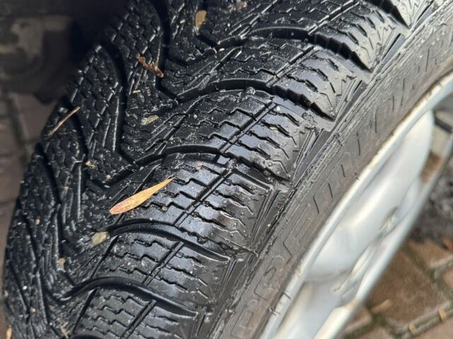 Білий Тойота Королла, об'ємом двигуна 1.3 л та пробігом 198 тис. км за 2100 $, фото 11 на Automoto.ua