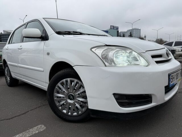 Белый Тойота Королла, объемом двигателя 1.4 л и пробегом 169 тыс. км за 5000 $, фото 2 на Automoto.ua