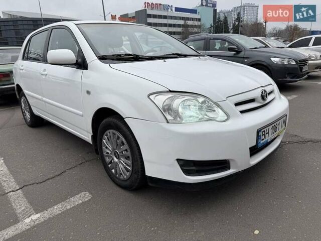 Білий Тойота Королла, об'ємом двигуна 1.4 л та пробігом 169 тис. км за 4950 $, фото 7 на Automoto.ua