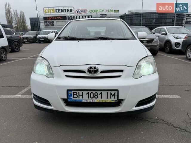 Белый Тойота Королла, объемом двигателя 1.4 л и пробегом 169 тыс. км за 5000 $, фото 5 на Automoto.ua