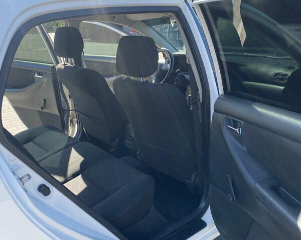 Белый Тойота Королла, объемом двигателя 1.4 л и пробегом 227 тыс. км за 3555 $, фото 7 на Automoto.ua