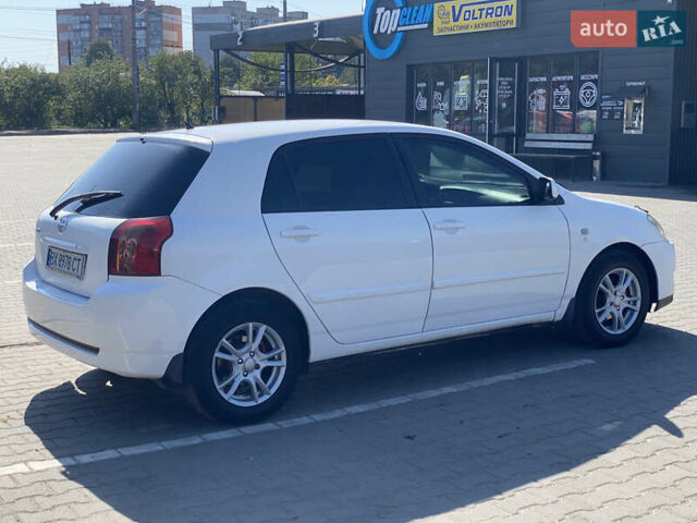 Белый Тойота Королла, объемом двигателя 1.4 л и пробегом 227 тыс. км за 3555 $, фото 3 на Automoto.ua