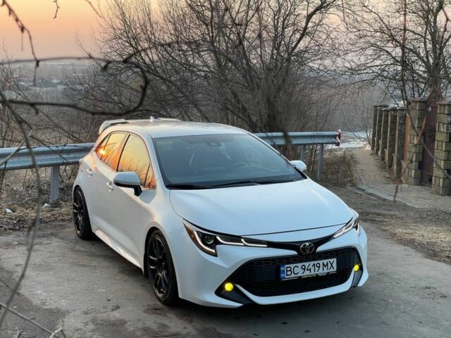 Белый Тойота Королла, объемом двигателя 2 л и пробегом 49 тыс. км за 16300 $, фото 4 на Automoto.ua