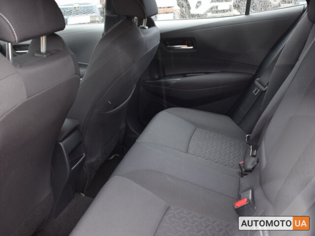Белый Тойота Королла, объемом двигателя 1.8 л и пробегом 130 тыс. км за 18700 $, фото 10 на Automoto.ua