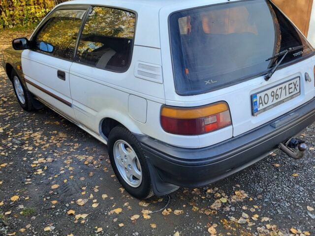 Белый Тойота Королла, объемом двигателя 0 л и пробегом 299 тыс. км за 1300 $, фото 3 на Automoto.ua