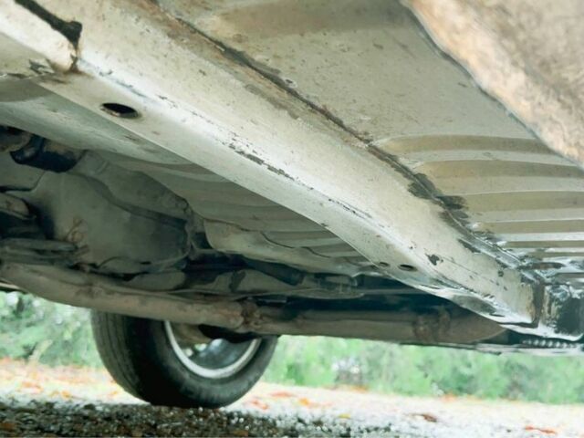 Белый Тойота Королла, объемом двигателя 1.5 л и пробегом 268 тыс. км за 800 $, фото 7 на Automoto.ua