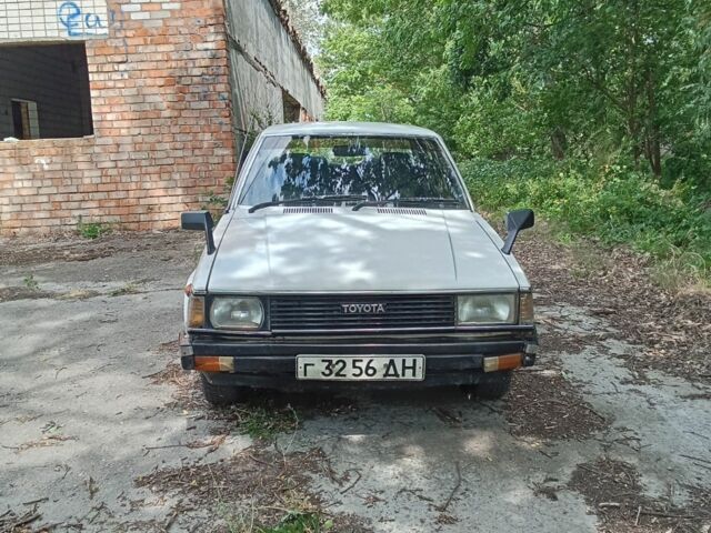 Белый Тойота Королла, объемом двигателя 1.3 л и пробегом 238 тыс. км за 595 $, фото 1 на Automoto.ua