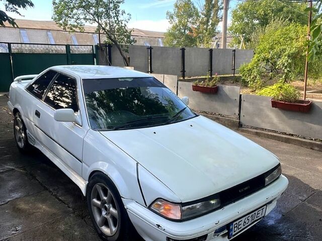 Білий Тойота Королла, об'ємом двигуна 1.6 л та пробігом 0 тис. км за 1800 $, фото 5 на Automoto.ua