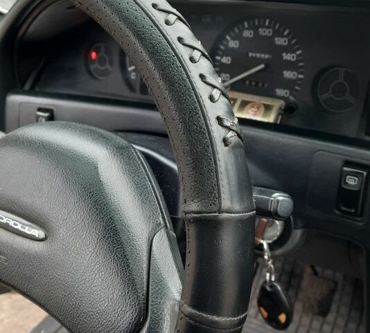 Белый Тойота Королла, объемом двигателя 0 л и пробегом 315 тыс. км за 1550 $, фото 12 на Automoto.ua