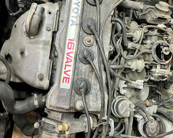 Белый Тойота Королла, объемом двигателя 0 л и пробегом 300 тыс. км за 300 $, фото 5 на Automoto.ua