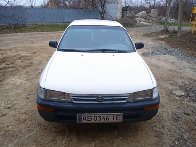 Білий Тойота Королла, об'ємом двигуна 1.3 л та пробігом 340 тис. км за 1900 $, фото 2 на Automoto.ua