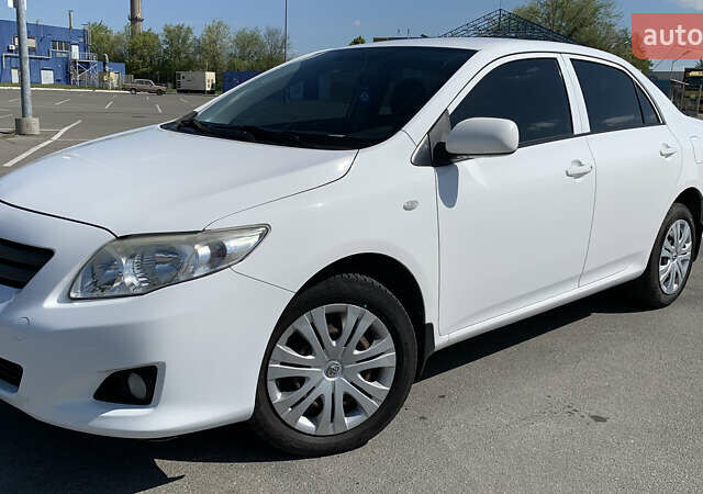Белый Тойота Королла, объемом двигателя 1.6 л и пробегом 164 тыс. км за 6899 $, фото 13 на Automoto.ua