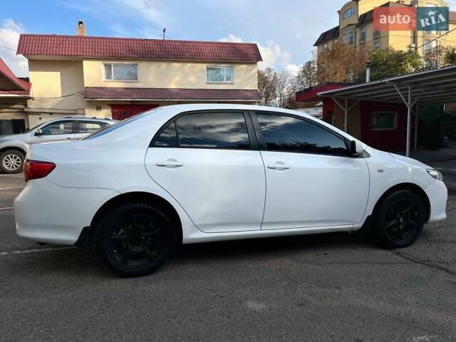 Белый Тойота Королла, объемом двигателя 1.6 л и пробегом 190 тыс. км за 7000 $, фото 10 на Automoto.ua