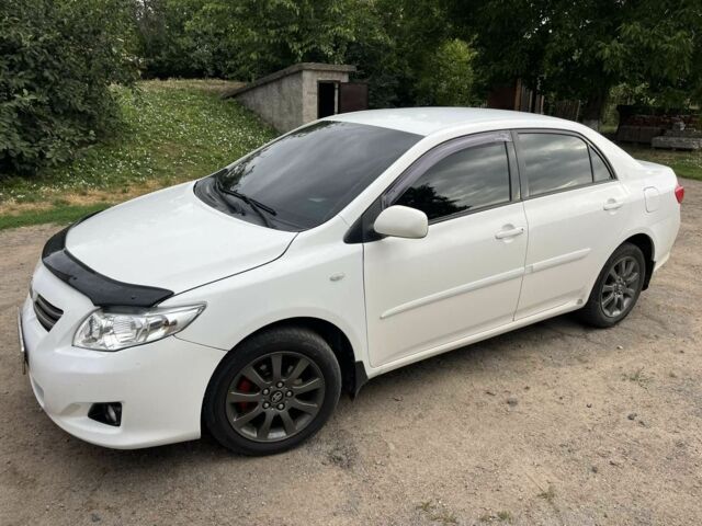 Белый Тойота Королла, объемом двигателя 1.6 л и пробегом 330 тыс. км за 6500 $, фото 7 на Automoto.ua