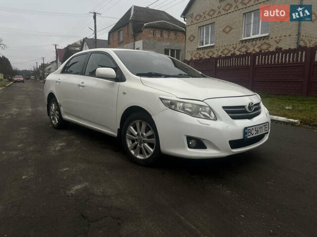 Белый Тойота Королла, объемом двигателя 1.6 л и пробегом 290 тыс. км за 5950 $, фото 3 на Automoto.ua