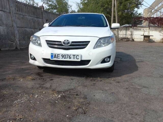 Білий Тойота Королла, об'ємом двигуна 1.6 л та пробігом 300 тис. км за 5600 $, фото 5 на Automoto.ua