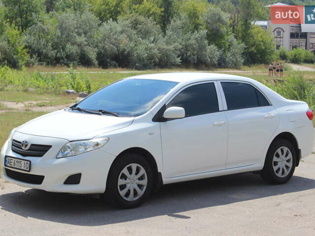 Білий Тойота Королла, об'ємом двигуна 1.3 л та пробігом 169 тис. км за 7599 $, фото 14 на Automoto.ua