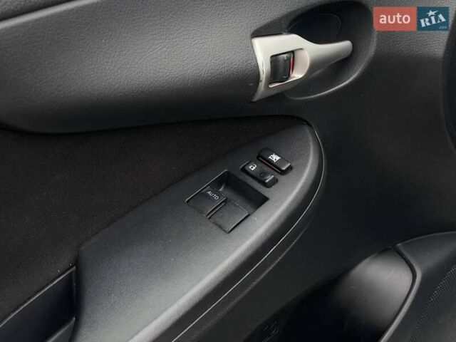 Белый Тойота Королла, объемом двигателя 1.33 л и пробегом 189 тыс. км за 7199 $, фото 13 на Automoto.ua