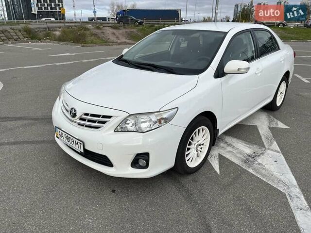 Белый Тойота Королла, объемом двигателя 1.6 л и пробегом 153 тыс. км за 9800 $, фото 3 на Automoto.ua