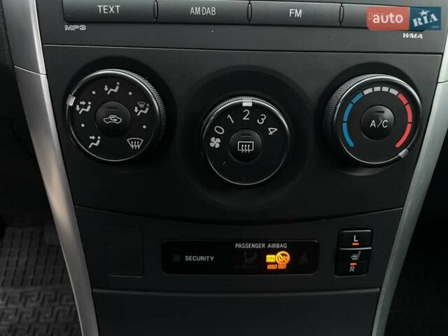 Белый Тойота Королла, объемом двигателя 1.33 л и пробегом 189 тыс. км за 7199 $, фото 20 на Automoto.ua