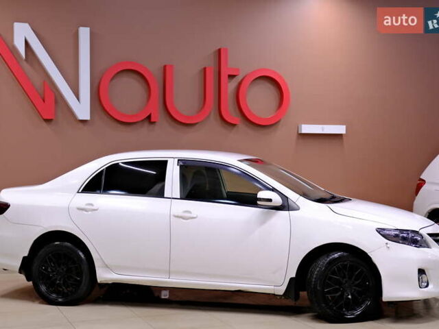 Белый Тойота Королла, объемом двигателя 1.6 л и пробегом 119 тыс. км за 7900 $, фото 7 на Automoto.ua