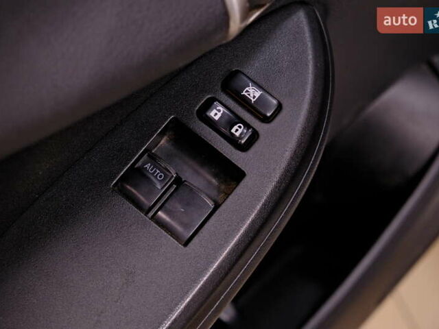 Белый Тойота Королла, объемом двигателя 1.6 л и пробегом 119 тыс. км за 7900 $, фото 23 на Automoto.ua