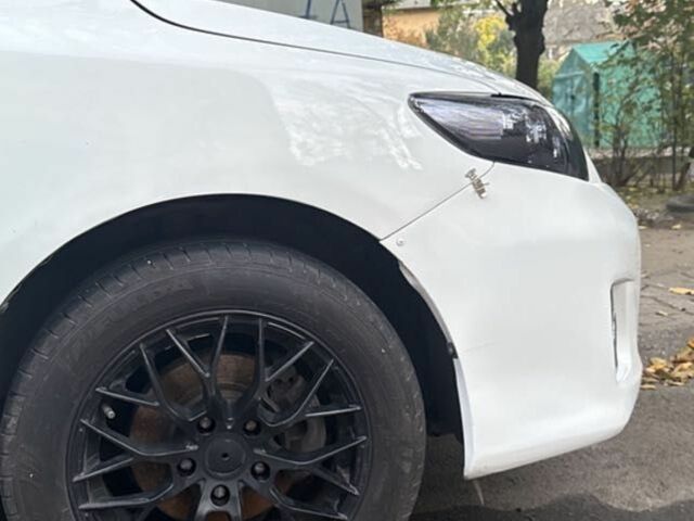 Белый Тойота Королла, объемом двигателя 1.6 л и пробегом 120 тыс. км за 8900 $, фото 10 на Automoto.ua