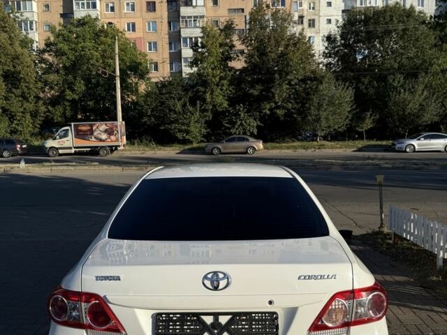 Тойота Королла 2011 в Кропивницком (Кировограде) на Automoto.ua Белый Тойота Королла, объемом двигателя 0 л и пробегом 188 тыс. км за 7000 $, фото 5 на Automoto.ua