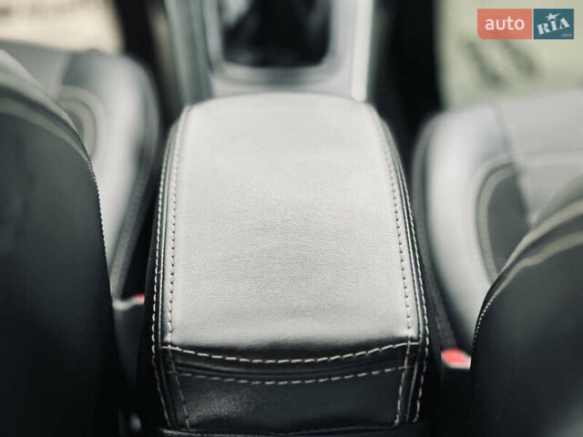 Білий Тойота Королла, об'ємом двигуна 1.33 л та пробігом 243 тис. км за 7399 $, фото 33 на Automoto.ua