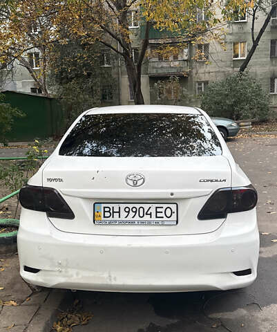 Белый Тойота Королла, объемом двигателя 1.6 л и пробегом 120 тыс. км за 8900 $, фото 3 на Automoto.ua