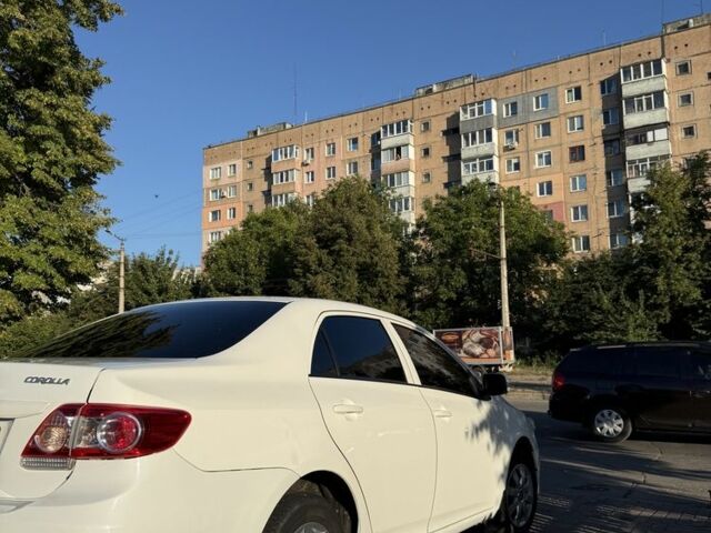 Тойота Королла 2011 в Кропивницком (Кировограде) на Automoto.ua Белый Тойота Королла, объемом двигателя 0 л и пробегом 188 тыс. км за 7000 $, фото 6 на Automoto.ua